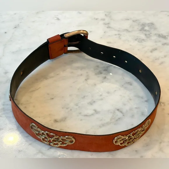 Jil Sander Suede Belt, ornate gold embellishments, suede/gold buckle, S, 26-30 - Picture 4 of 16